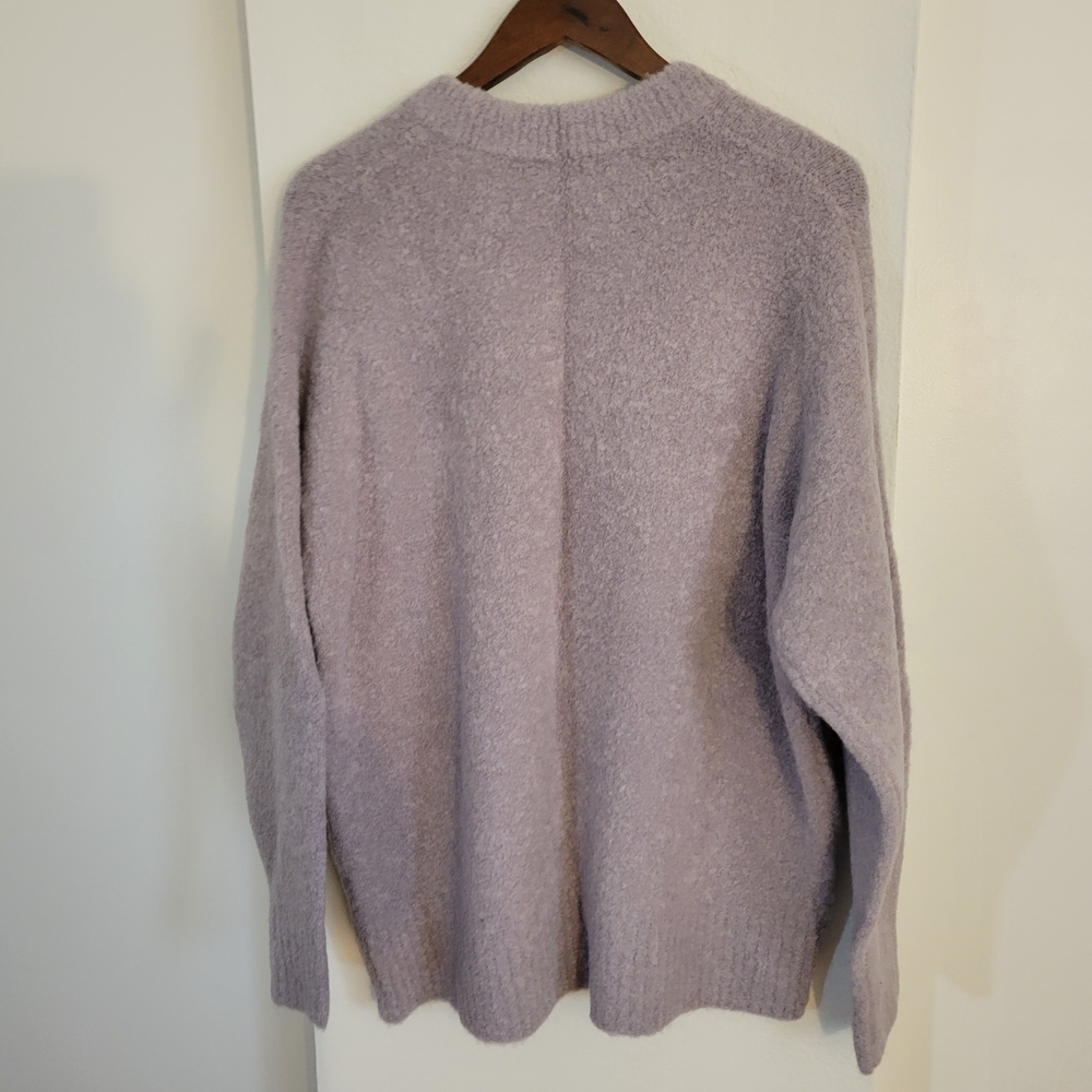 Jenni Kayne Crewneck Lavender Sweater - Picture 2 of 5